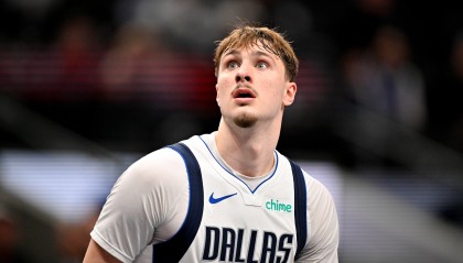 足球-左脚扭伤！基德：弗拉格的情况没有变化 仍然是每日观察