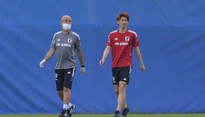 企鹅体育直播-日本队集结杜绝重蹈2016覆辙：击败阿曼中国拿6分！