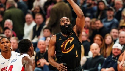 企鹅体育直播-骑士赢球仍存顽疾，哈登一点真该批！莫布里三人立功，阿伦新消息